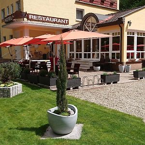 Hotel Goldbaechel